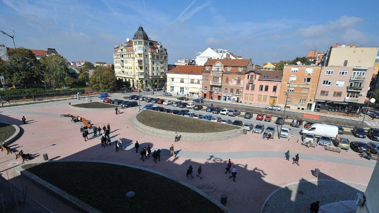 Centar Novi Sad-Studio No. 2 Buitenkant foto
